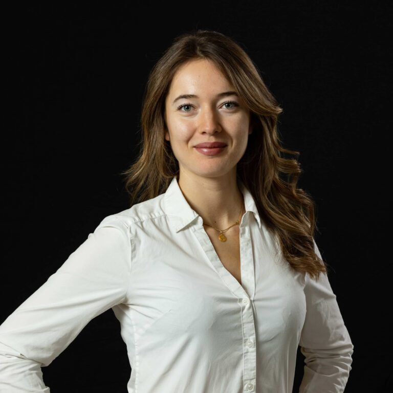 Therapist Sofia