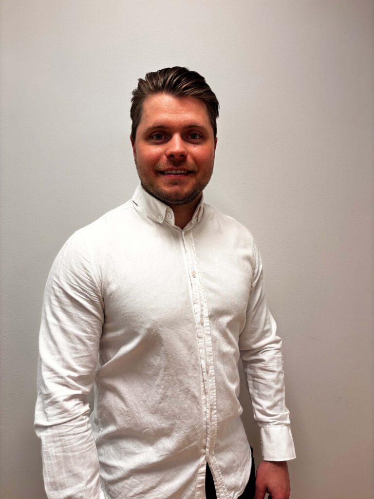Image of therapist Lucas